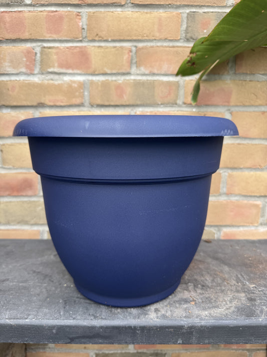 12" Ariana Pot - Navy