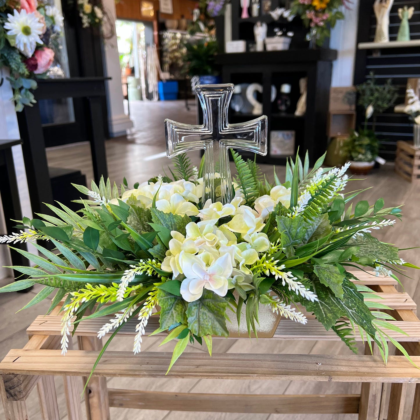 Crystal Cross Arrangement