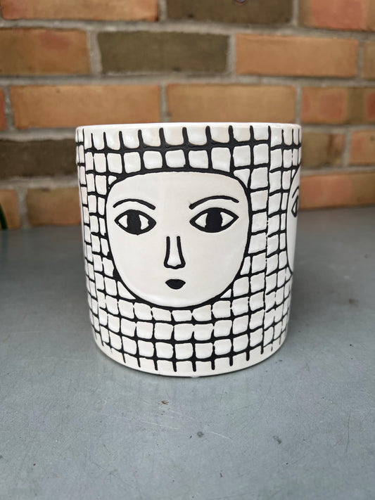 5.3" Ruby Planter