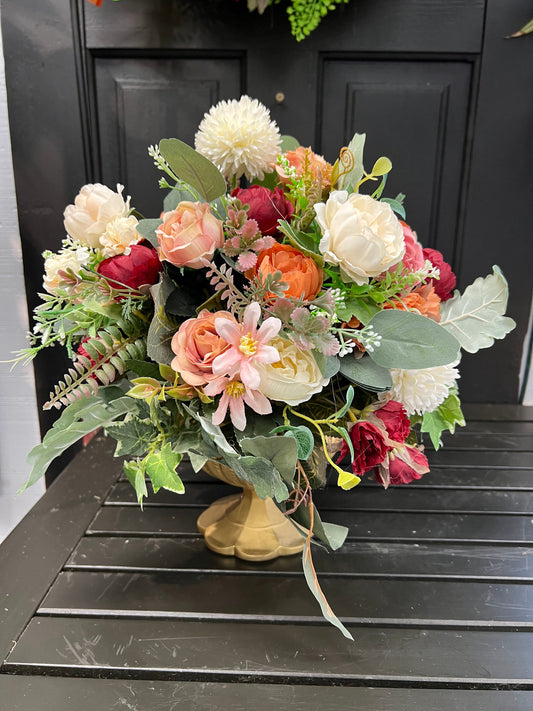 Vintage-Style Tabletop Design