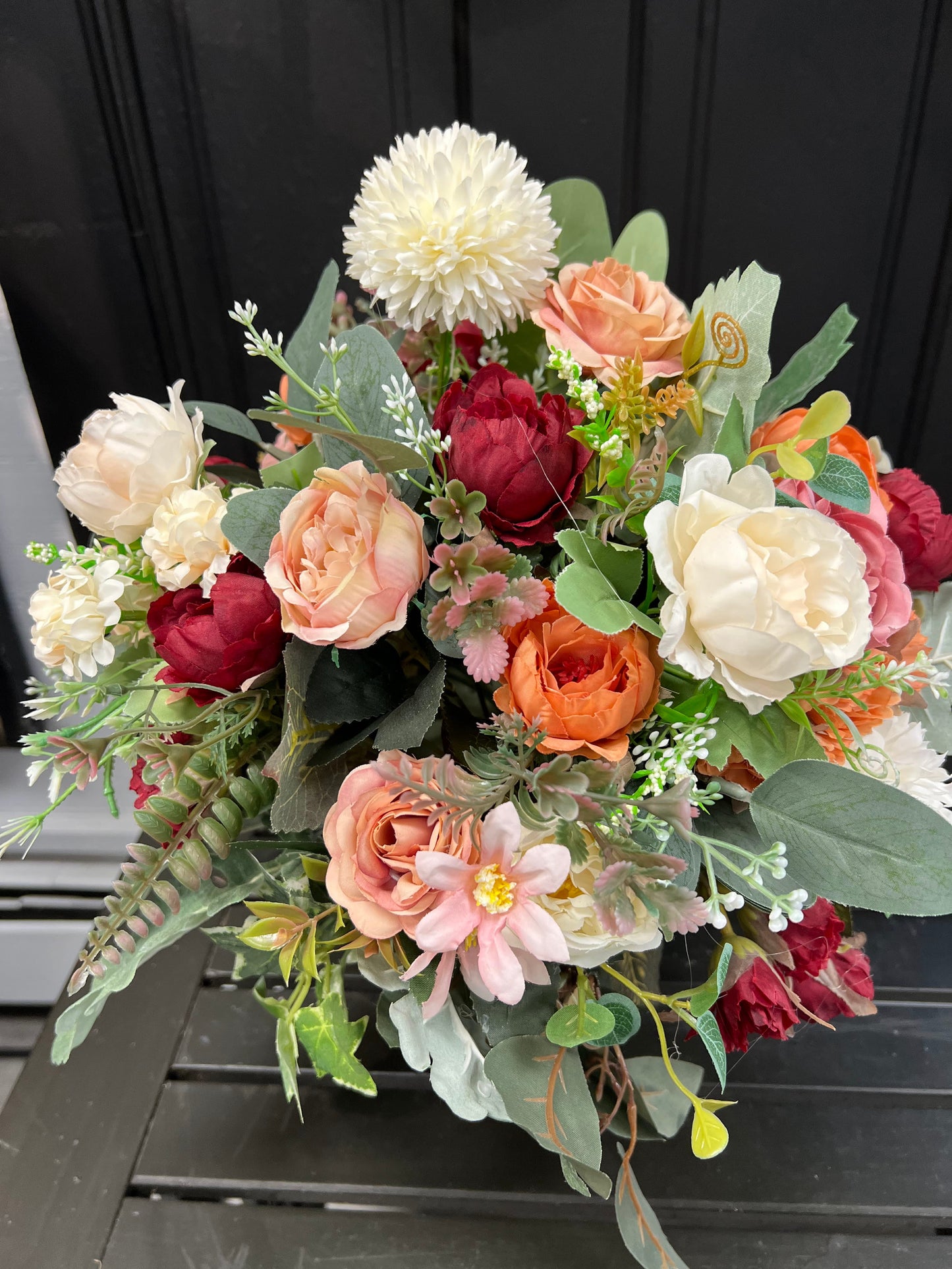 Vintage-Style Tabletop Design