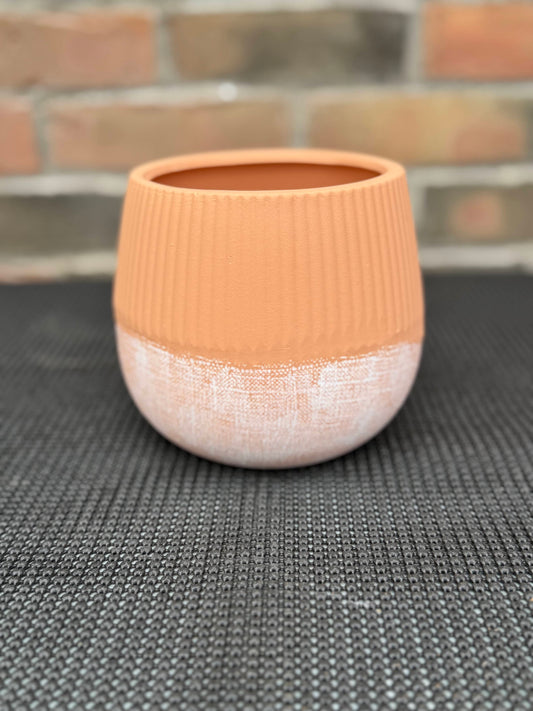 5" Linear Carved Planter