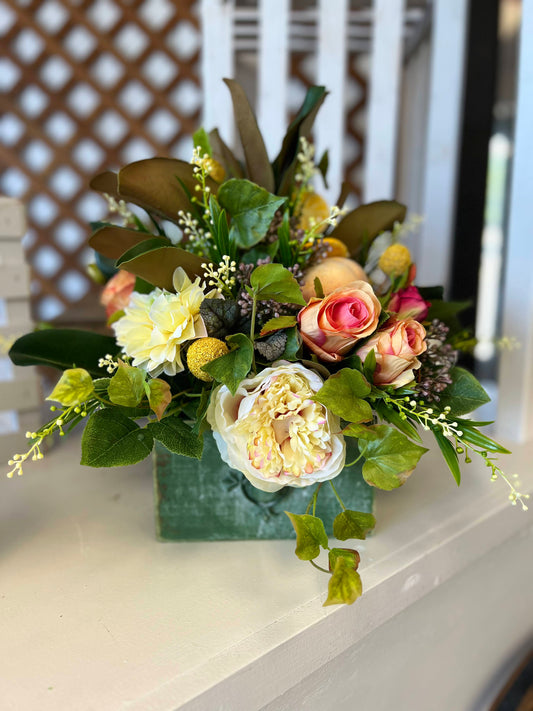 Table Arrangement in Box