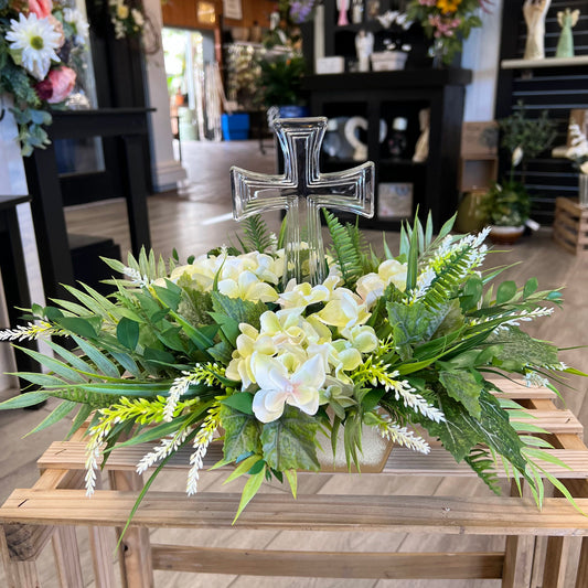 Crystal Cross Arrangement