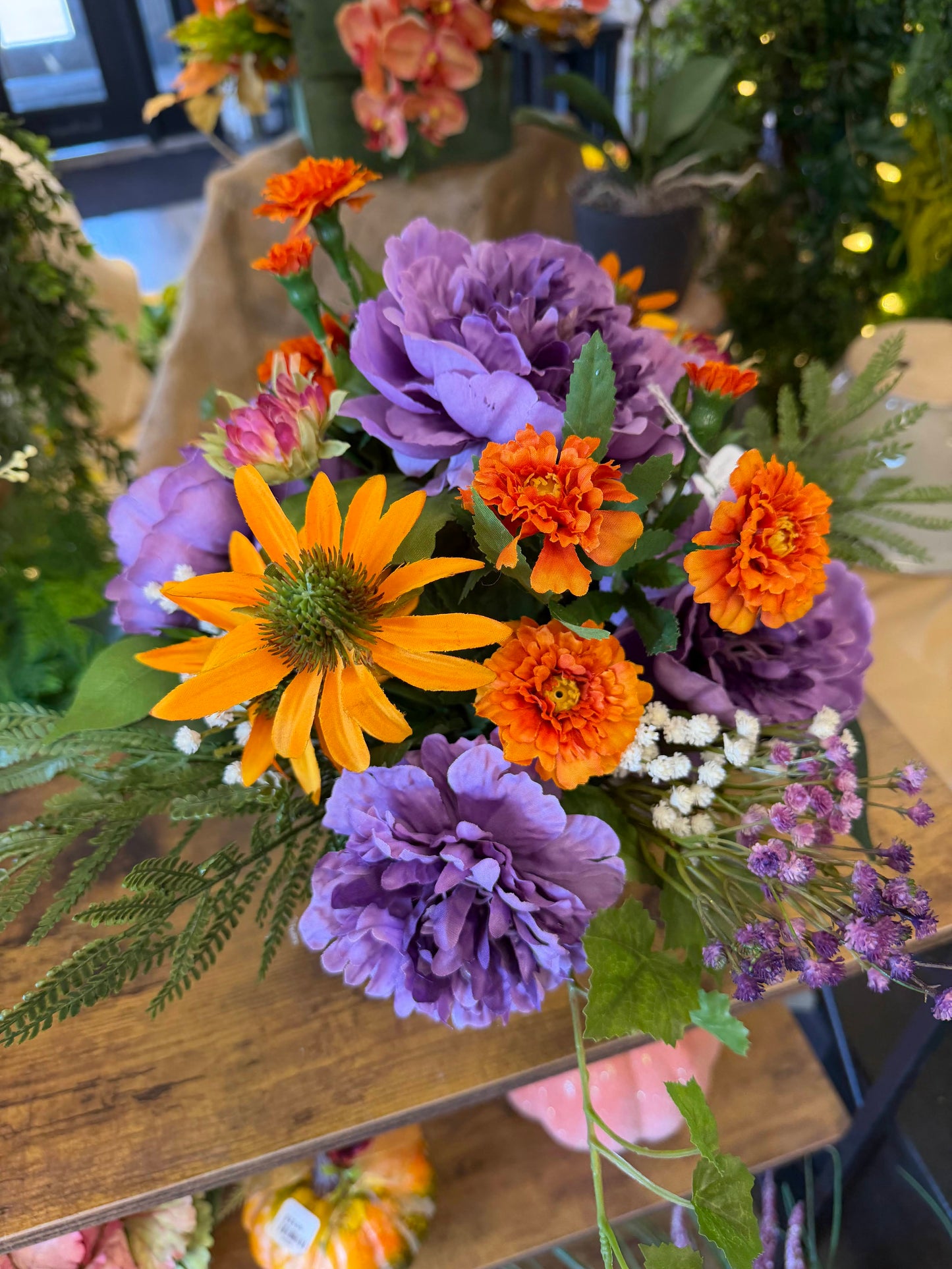 Fall Tabletop Design in Wood Square